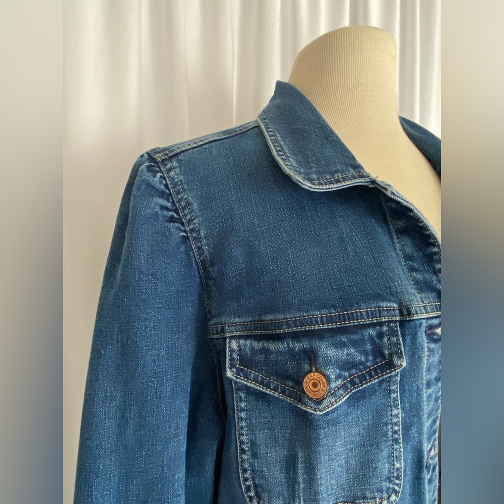 GAP Blue Jean Jacket with Button Details - Picture 3 of 4